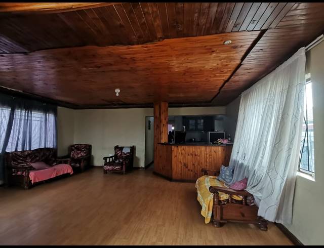 4 BEDROOM HOUSE FOR SALE IN EDEN PARK